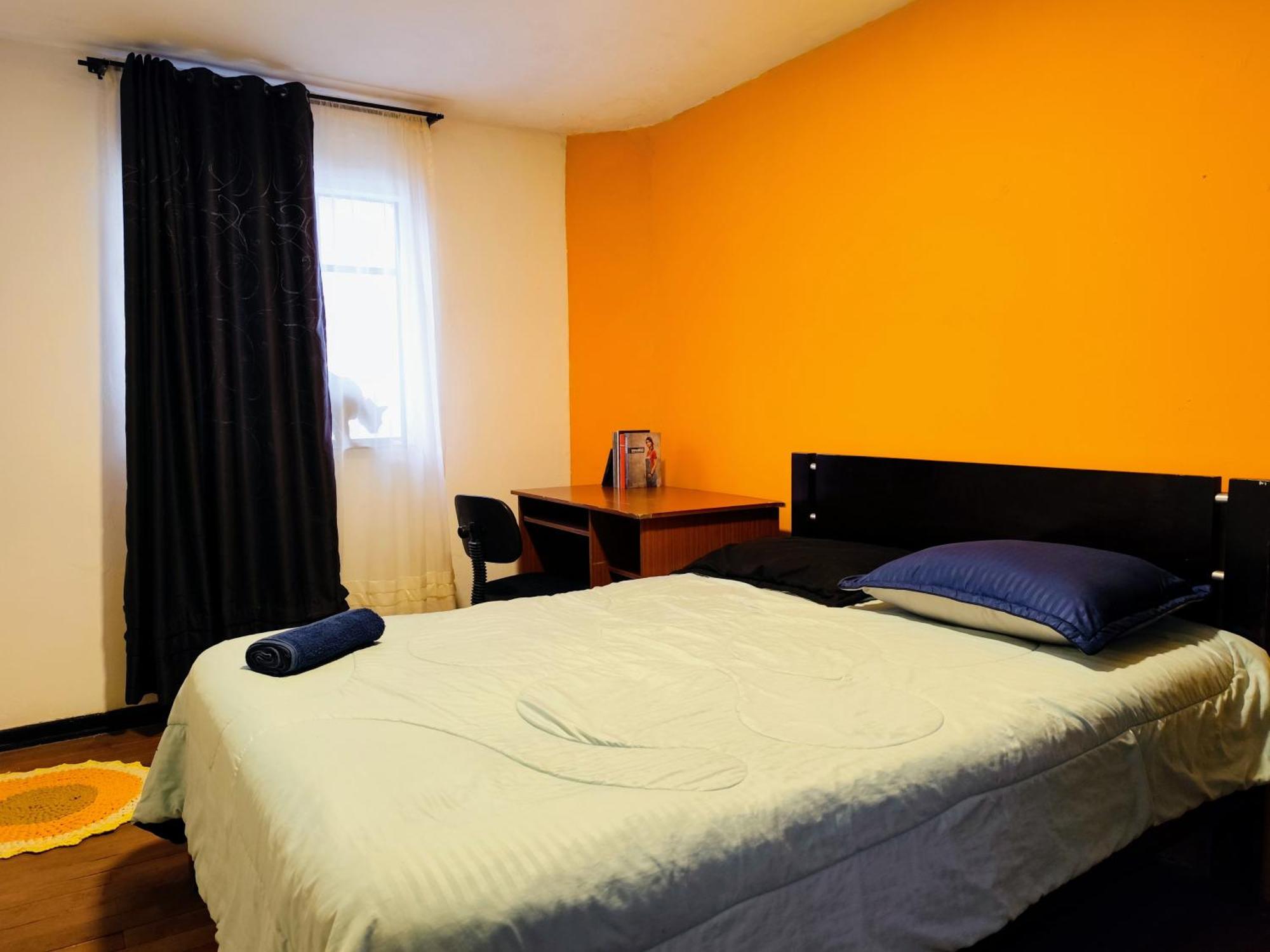 Mico Loco Casa Hostal Bogotá Eksteriør billede